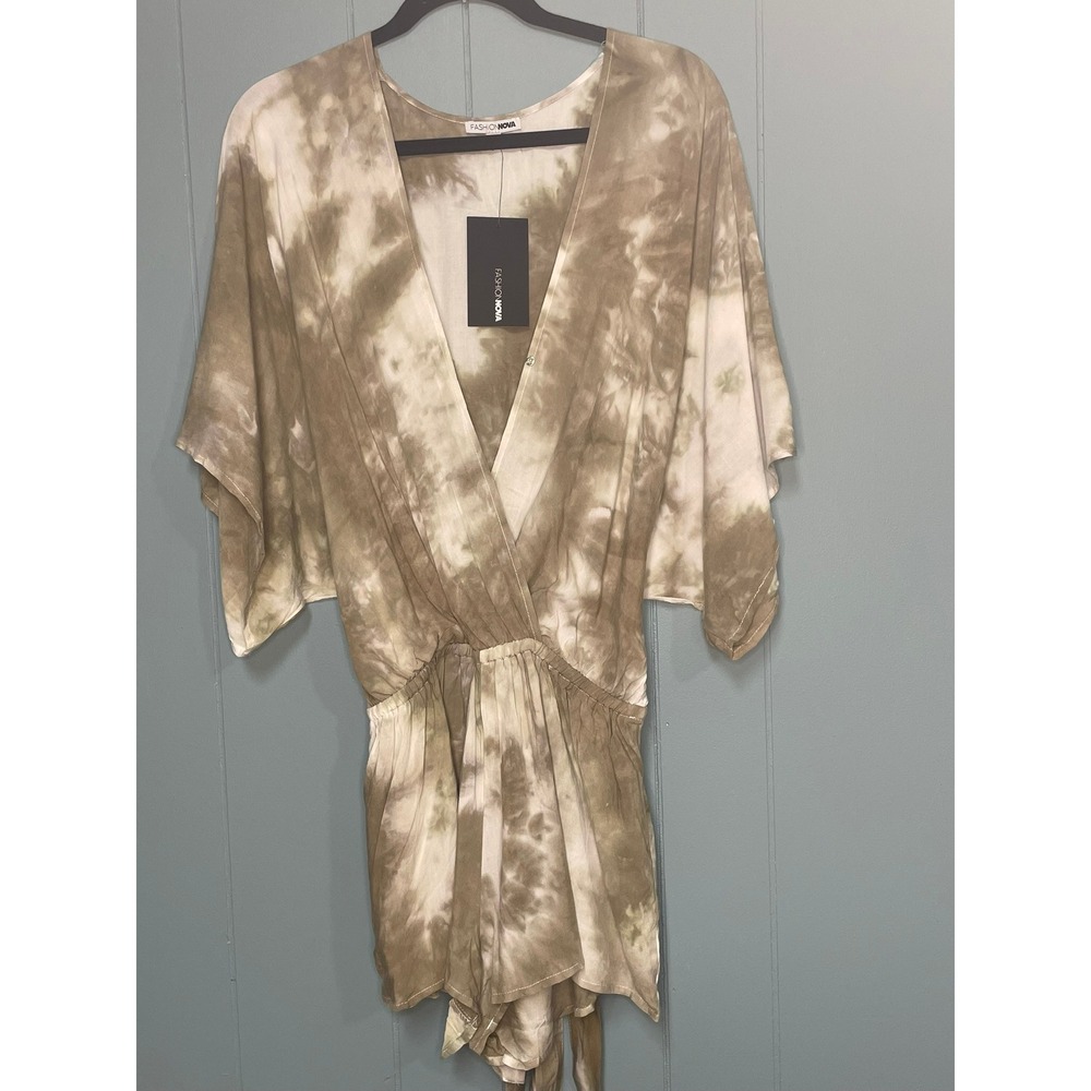 Fashion Nova Womens Tie Dye Romper Olive Green Cream V-Neck Size Medium NWT